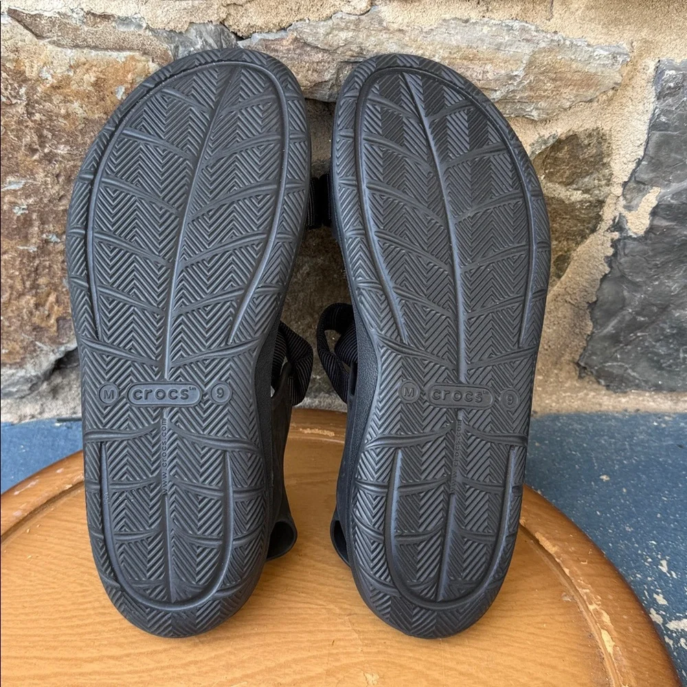Crocs Black Sport Sandals Adjustable Straps Comfort Size 9 M/ 11 W